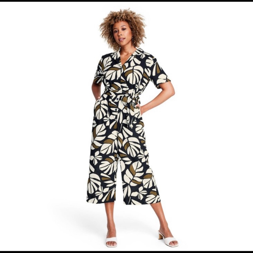 NWOT Tabitha brown for Target Botanical Print Black Jumpsuit with Belt